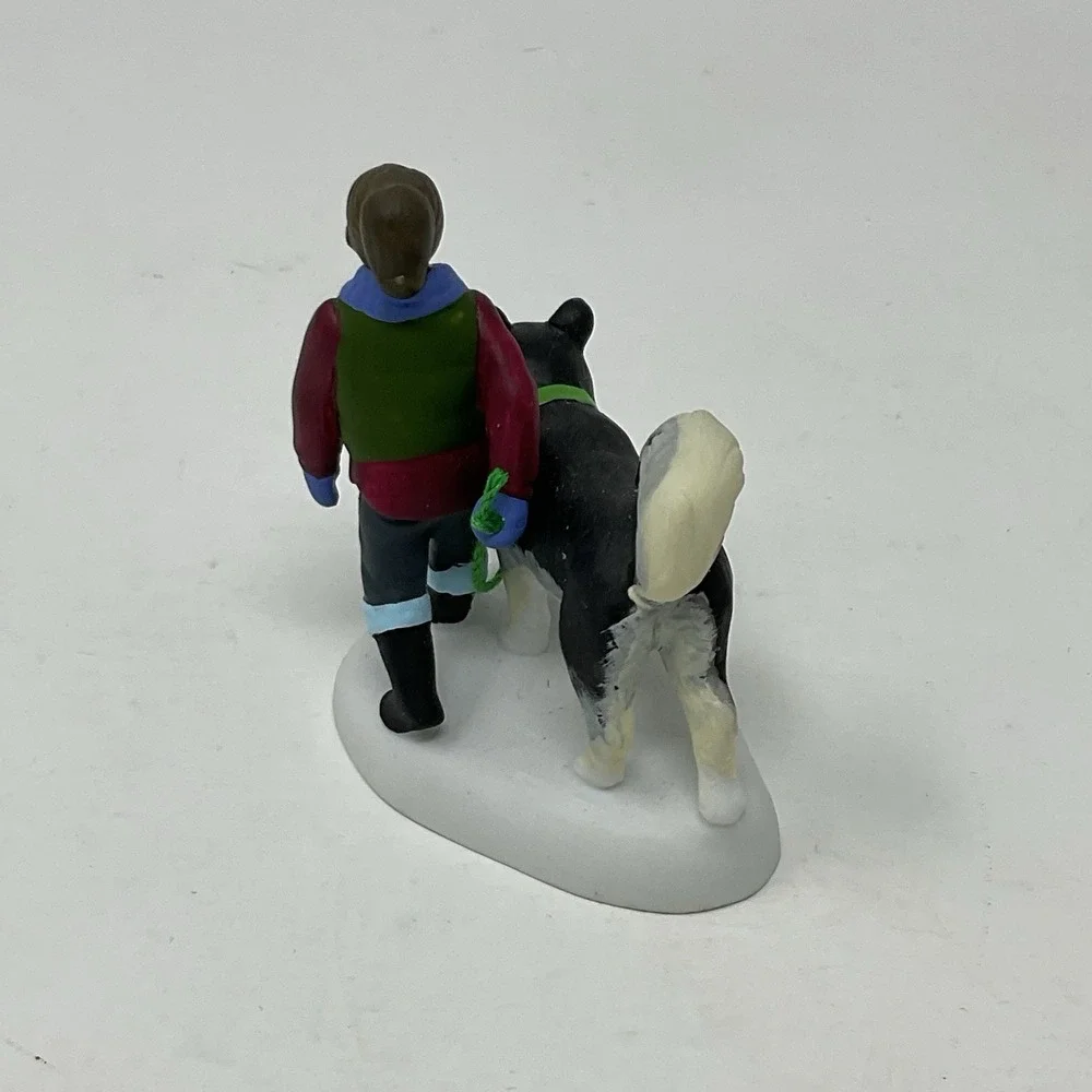 Dept 56 Village Accessories Holiday Dog Walk 4047550 Christmas